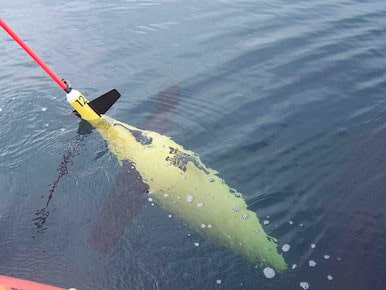 OceanX-Group-Seaglider-Collects-Data-ocean-monitoring-services
